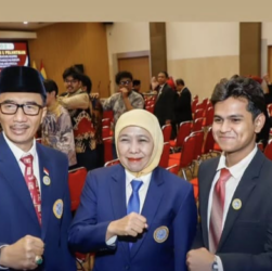 alumni fh unair - ilustrasi berita Khofifah Ajak Alumni FH Unair Buka Peluang Magang Bagi Mahasiswa