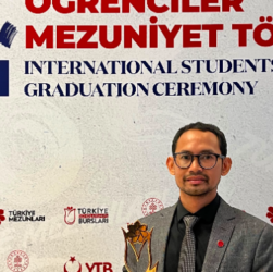 budy sugandi - ilustrasi berita Budy Sugandi Raih Penghargaan Bergengsi Türkiye Alumni Awards 2026