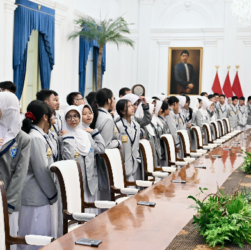 istana kepresidenan - ilustrasi berita Belajar Pemerintahan: SMPN 73 Jakarta dan UNILA Kunjungi Istana Kepresidenan