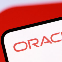 oracle kurangkan pekerjaan - ilustrasi berita Oracle kurangkan pekerjaan 21.000 dalam setahun, turunkan 13% tenaga kerja
