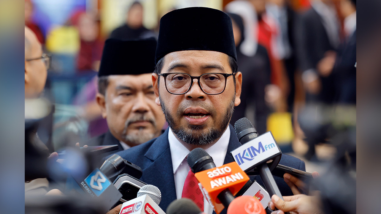 pendidikan tahfiz Kerajaan perkasakan pendidikan tahfiz seiring arus perdana,… pendidikan tahfiz - ilustrasi berita Kerajaan perkasakan pendidikan tahfiz seiring arus perdana, kata Zulkifli