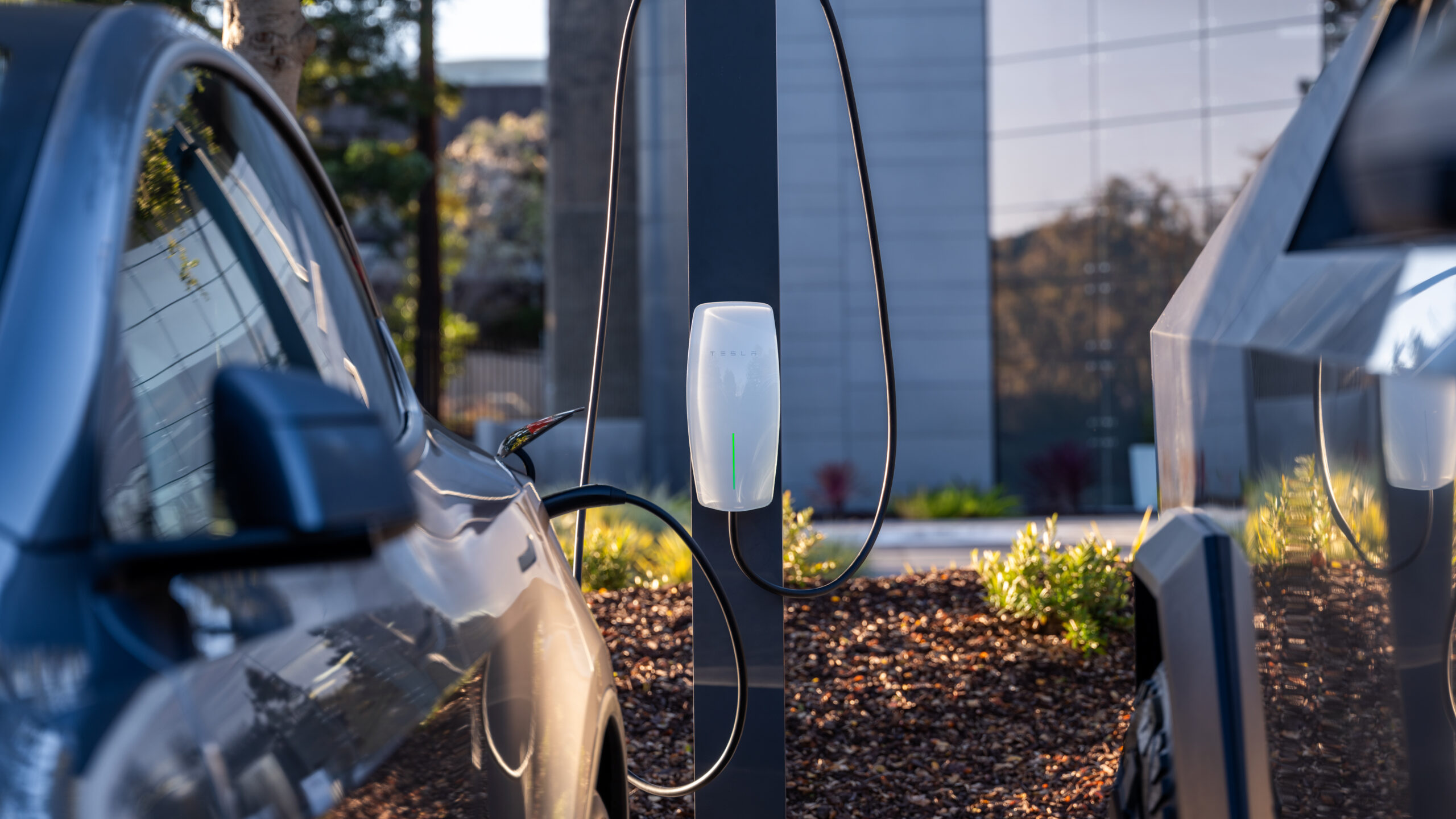 robotaxi miami - ilustrasi berita Robotaxi Miami: Tesla Perluas Operasi Layanan Robotaksi ke Kota Pantai