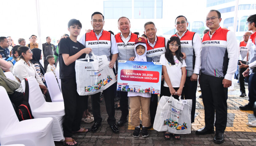 seragam sekolah - ilustrasi berita Jelang Tahun Ajaran Baru, Pertamina Salurkan Ribuan Seragam Sekolah Lewat Program…