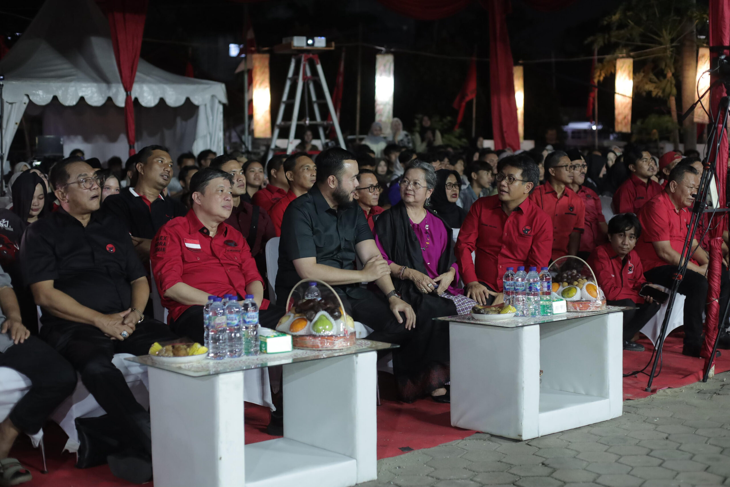 merdeka bukan hanya Halida Hatta di Kantor PDIP: Merdeka Bukan Hanya Bebas… merdeka bukan hanya - ilustrasi berita Halida Hatta di Kantor PDIP: Merdeka Bukan Hanya Bebas dari Penjajahan