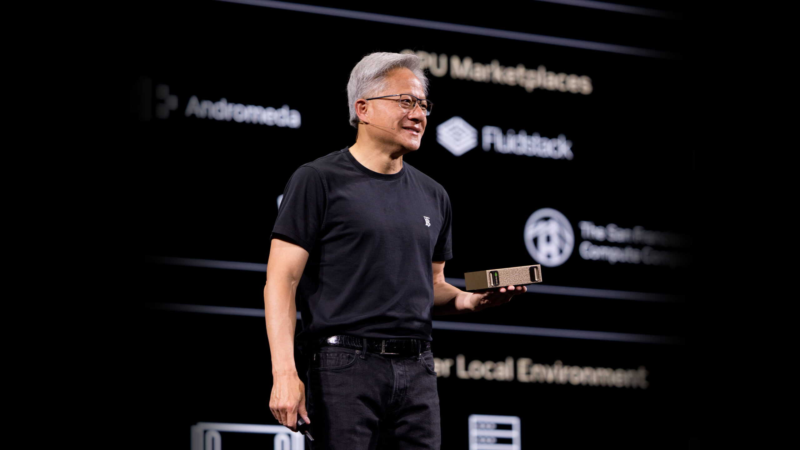 saham nvidia - ilustrasi berita Saham Nvidia turun lebih dari 3% usai laporan investasi infrastruktur AI